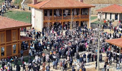 İstanbul’da Çocuklar Hafta Sonu Üsküdar Çocuk Köyü’ne Akın Etti