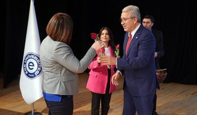 Rektör Budak, “Türkiye Yüzyılı idealini gerçeğe dönüştürmek için bilim üretmeyi sürdüreceğiz”