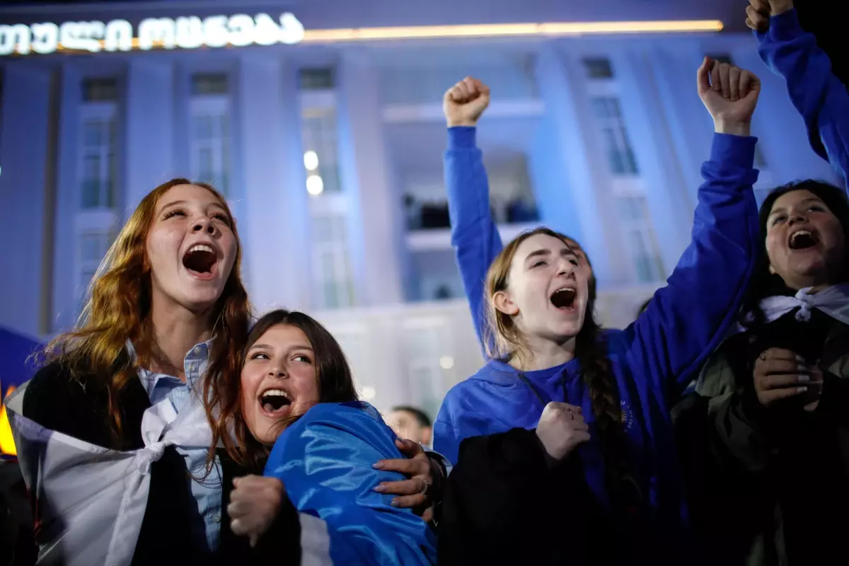 Gürcistan’da Seçim Tartışmaları Devam Ediyor