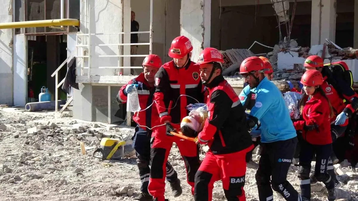 Burdur’da Deprem Tatbikatı Gerçekleştirildi