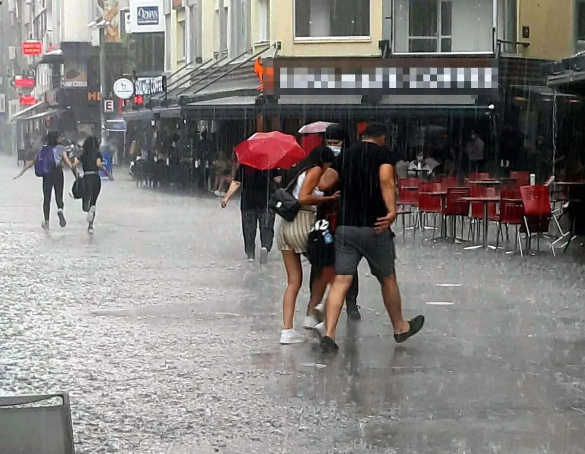 Meteoroloji, Ege Bölgesi için yağış uyarısı yaptı