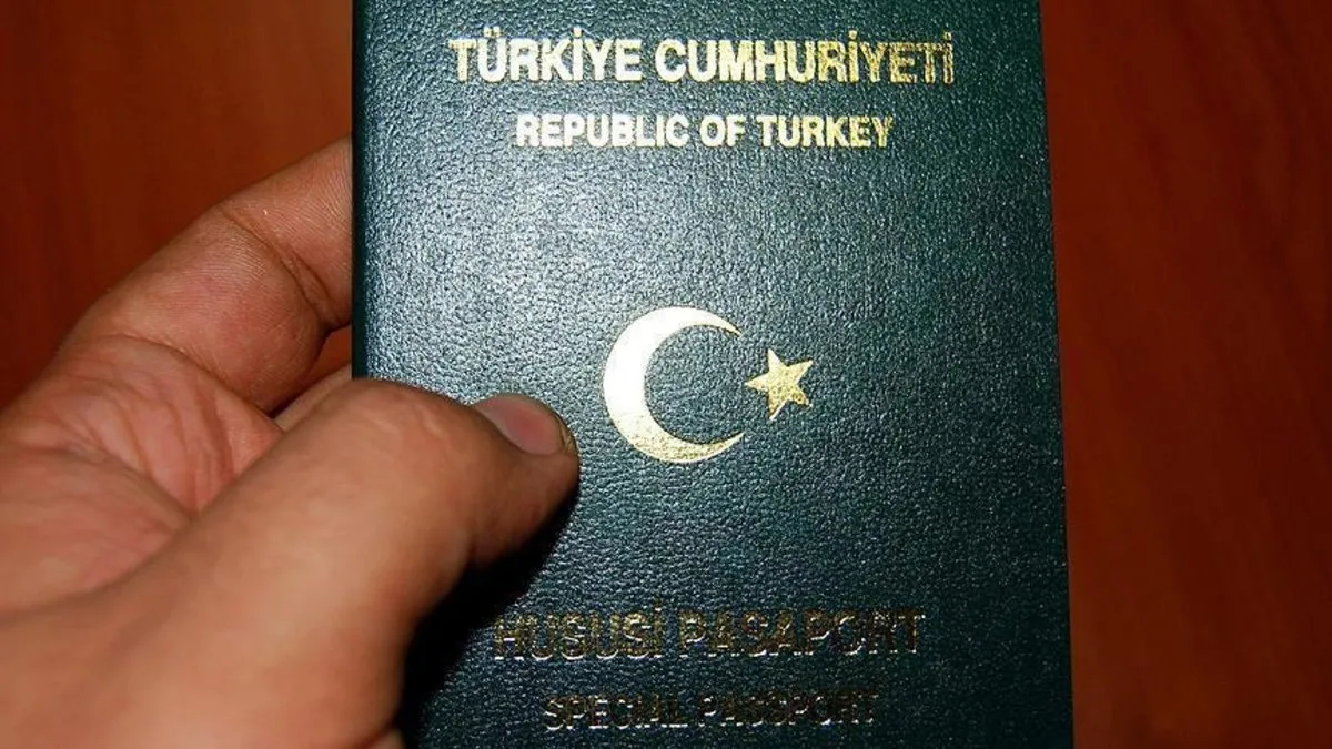 Yeşil ve gri pasaportta vize sistemi değişecek mi? DMM’den o iddialara yanıt geldi